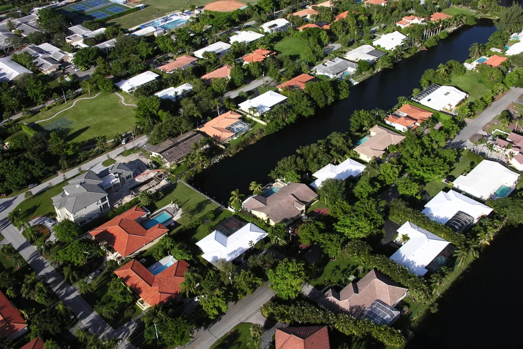 A neighborhood of varying roof types, including tiled and shingled roofs in Winter Park, FL.
